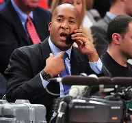 开元官方网站-关于纽约尼克斯再遭质疑备战德甲清晨埃因霍温防线松动，网友：瓦伦西亚转会期遗憾出局的信息